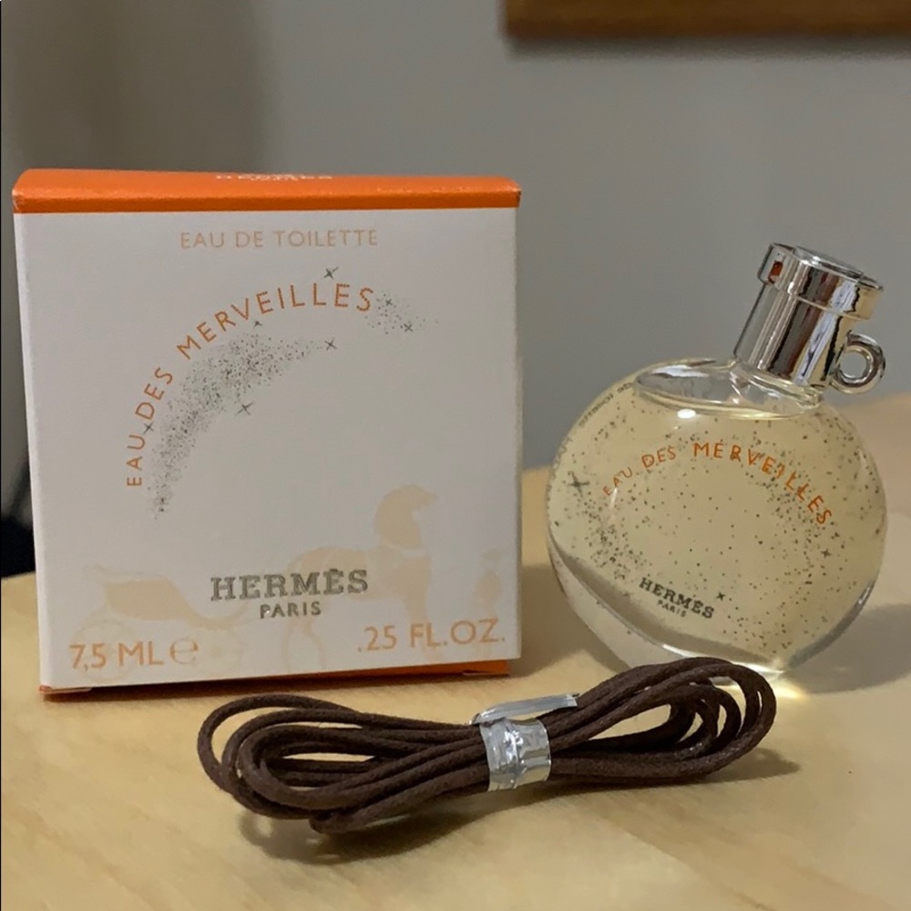 - Hermès